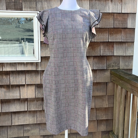 Tommy Hilfiger Glen Plaid Flutter Sleeve Sheath Dress. Black & White w/Burgundy - Picture 4 of 8